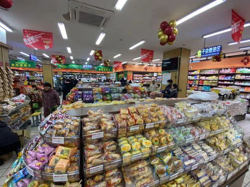 阜陽某超市重裝開業(yè) 打造市民信賴的日用百貨購(gòu)物新選擇